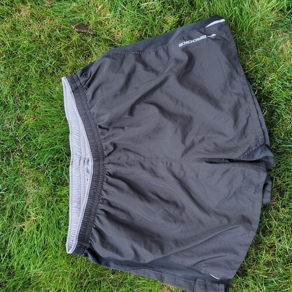 XL Brooks Shorts
